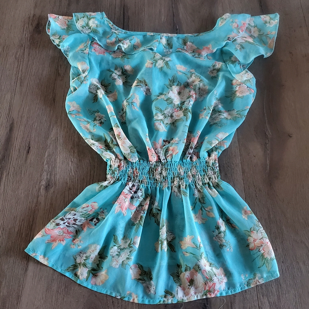 Vintage Blue Floral Ruffle Top - Picture 3 of 4